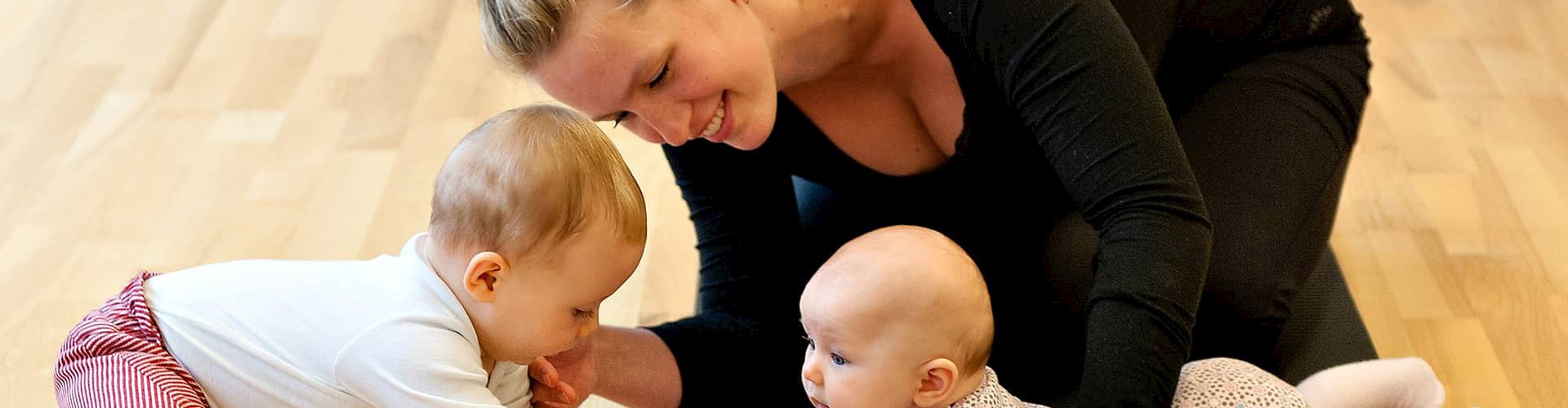 Efterfødselstræning ved underviser Mette Axel Petersen, FOF Aarhus