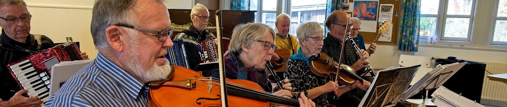 'Onsdagsorkestret' ved FOF Aarhus under ledelse af Poul Bech Christensen