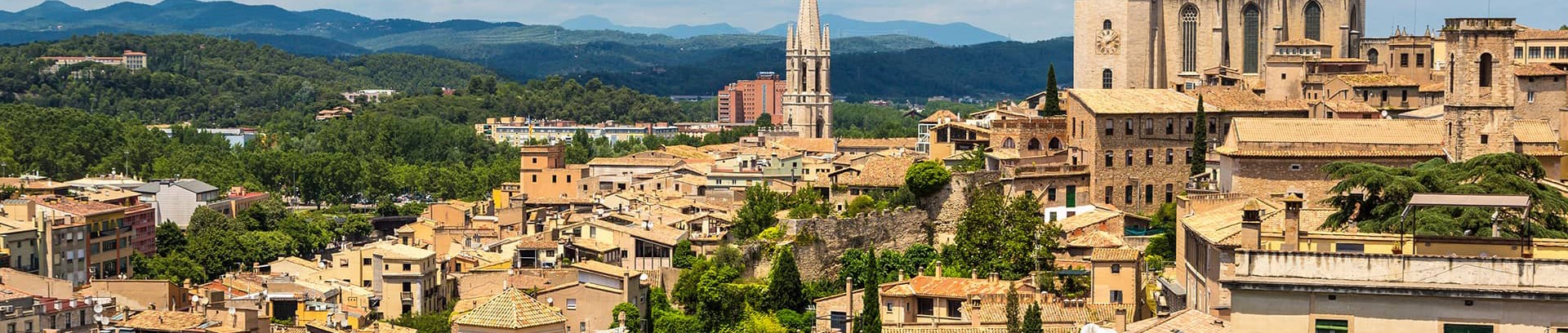 Udsigt over Girona i Spanien | Sprogkurser i FOF Aarhus