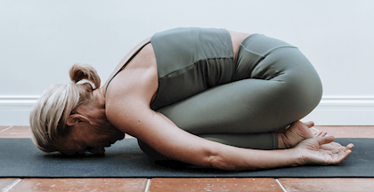 Yin yoga for smidigt bindevæv | FOF Københavns Omegn
