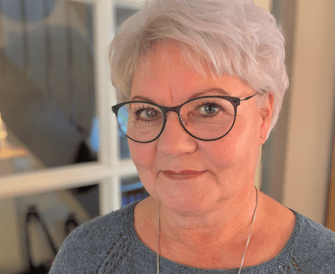 Susanne Mathiasen, underviser i syning hos FOF Køge Bugt